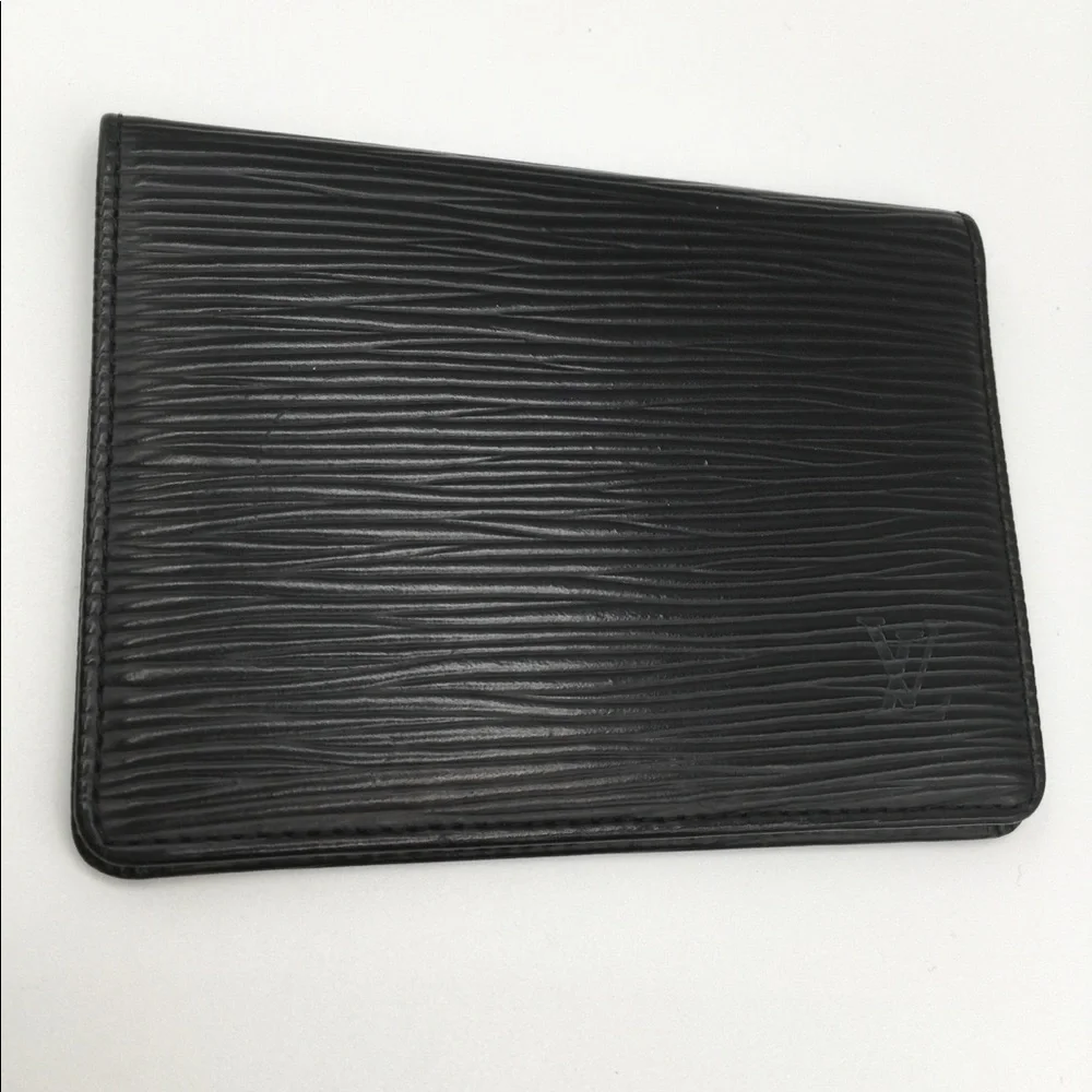 Authentic Louis Vuitton Card holder - Picture 3 of 14